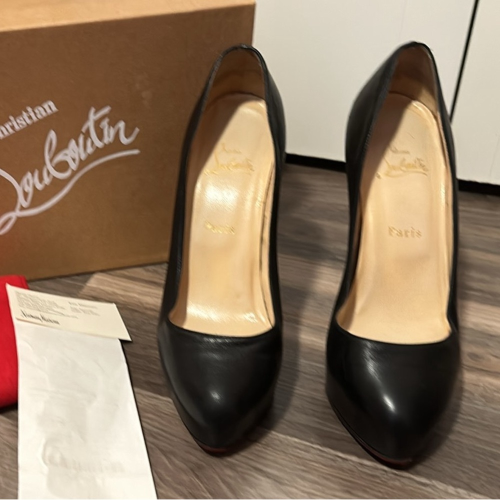 Christian Louboutin Rolando Kid Leather size 40
